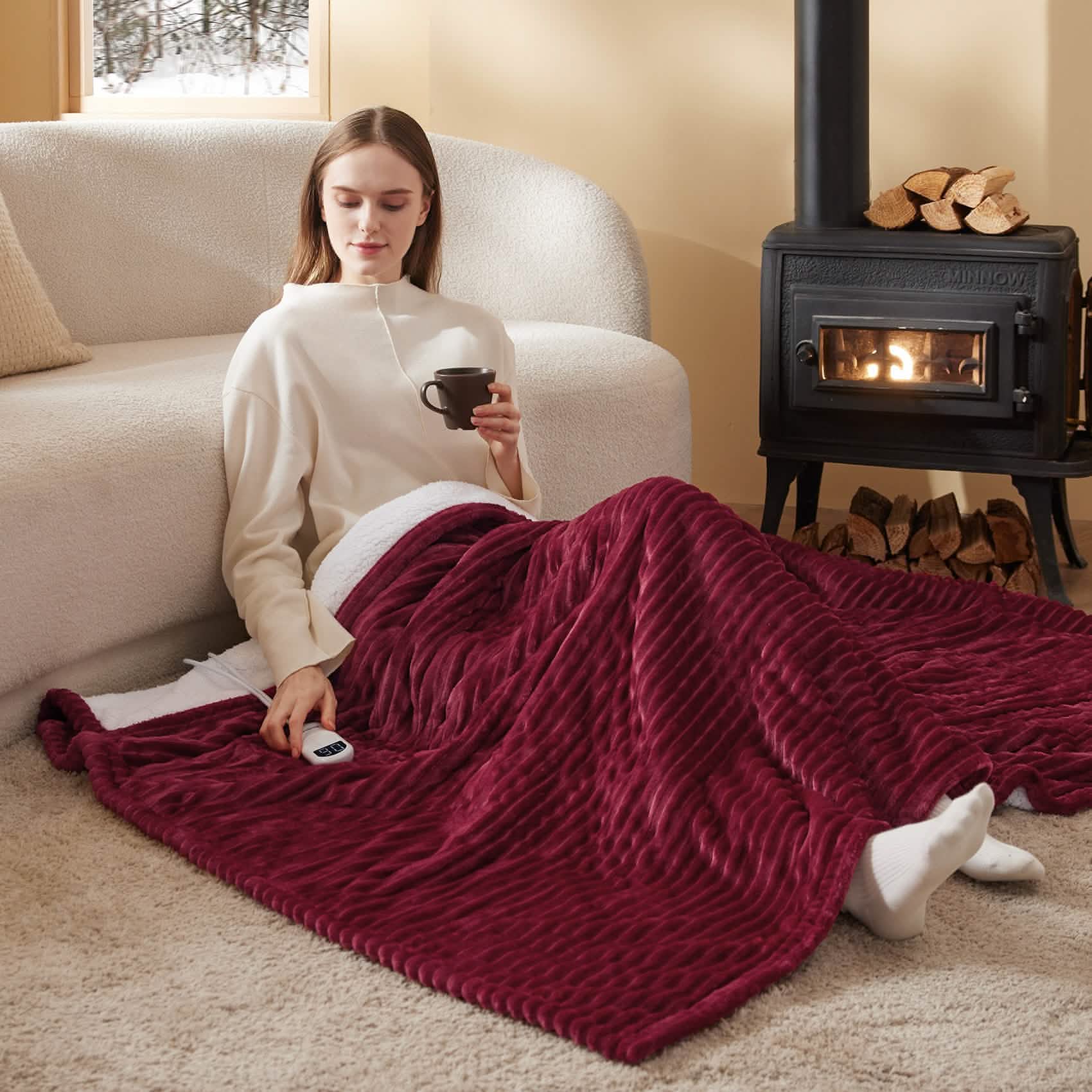 LuxuryPlush® Heated Throw Blanket - Burgundy