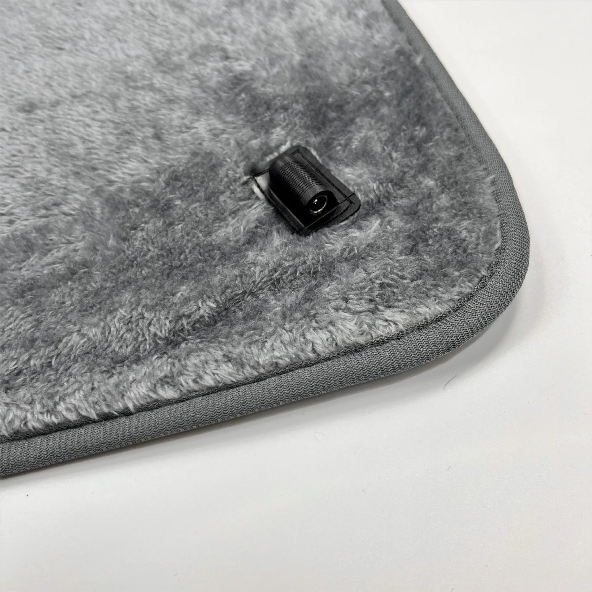 Premium heated blanket and heated throw blanket